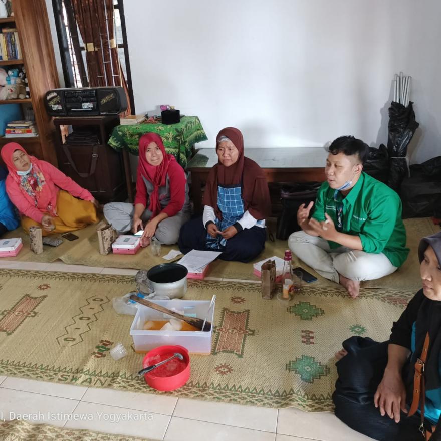 PELATIHAN MEMBUAT NATA DE ALOE VERA